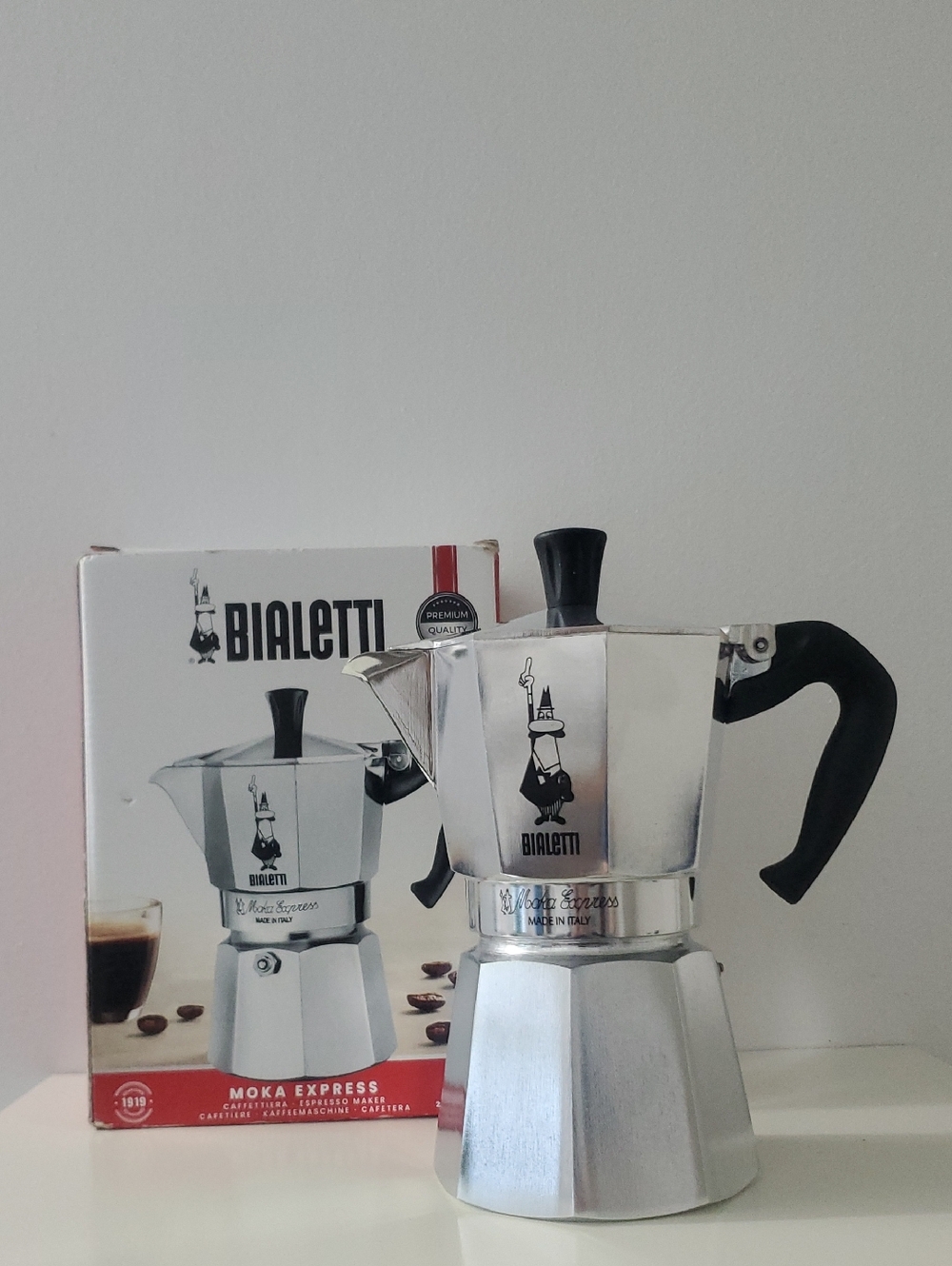 NIB 6 Cups Lg BIALETTI Moka Express Coffee Maker Greca Pot 9.1oz Italy